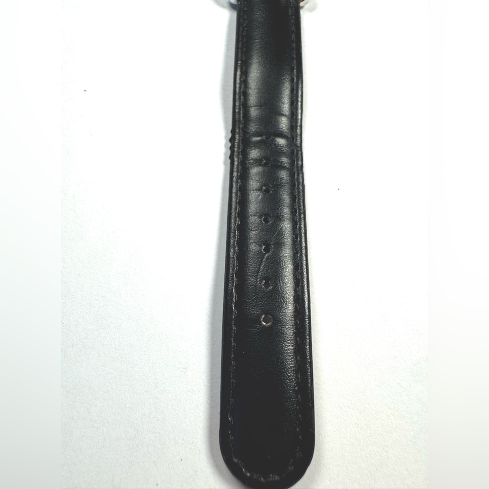 Classic Vintage Black Leather Quartz Watch – Adjustable Band - Picture 6 of 12